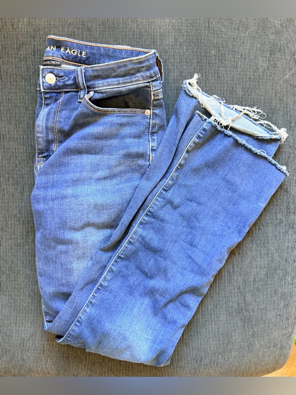 American Eagle Outfitters High-Rise Blue Frayed Hem Jeans
